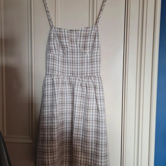 Dresses & Skirts - skirt